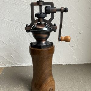 Poivrier à manivelle