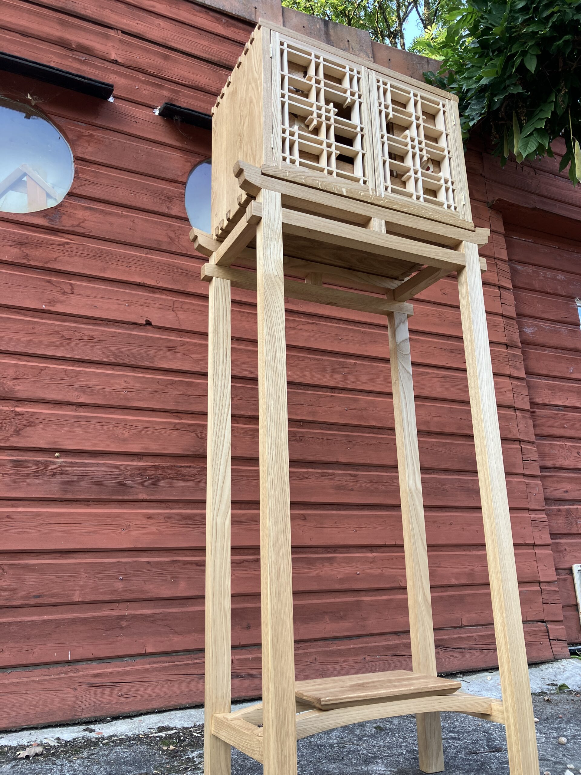 Cabinet japonais sur piètement – Image 8