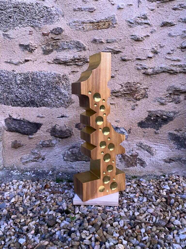 Sculpture "Le Poussin"